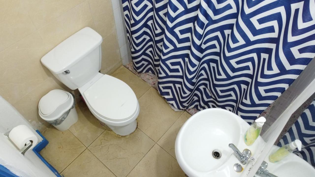 Acuarela Hostal Плая Бланка Екстериор снимка